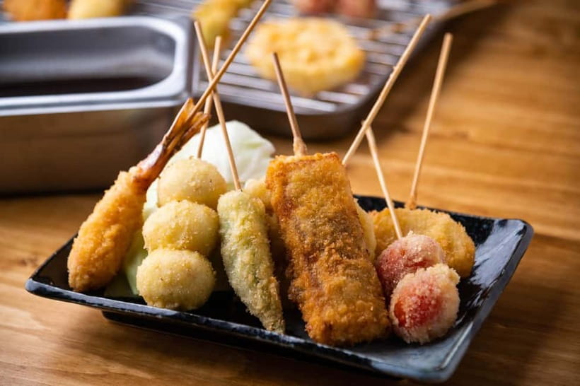 Tokyo: Shibuya Food Tour, Neon Lights & Local Flavors - Meeting at Hachiko Square, then crossing Shibuya like a pro