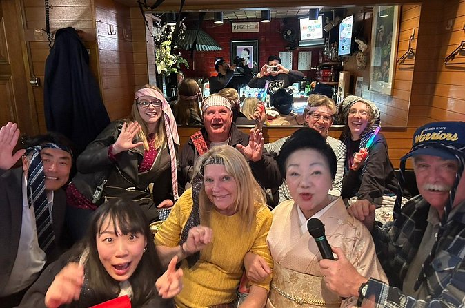 Tokyo Shinbashi Night Tour: Local Guide & Drinks at Snack Bars - The Snack Bar You Cannot Find Alone: Missions, Quizzes, and Real Ordering