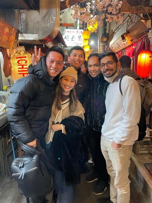 Tokyo: Shinjuku Bar and Izakaya Hopping Tour - Stop 1: The first food stop, where the guide sets the tone
