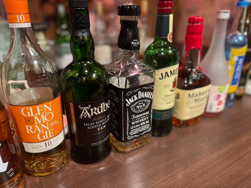 Tokyo: Shinjuku Golden Gai Bar Hopping that only locals know - Golden Gai’s Matchbox Bars, and Why a Guide Changes Everything