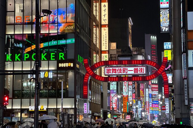 Tokyo Shinjuku: History, Culture & Hidden Alleys Walking Tour - Stop 1: Kabukicho and Why Context Comes First