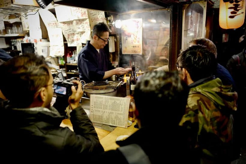 Tokyo: Shinjuku Izakaya Food&Drinking Tour (Local Guide) - How the meeting point sets you up for an easy start