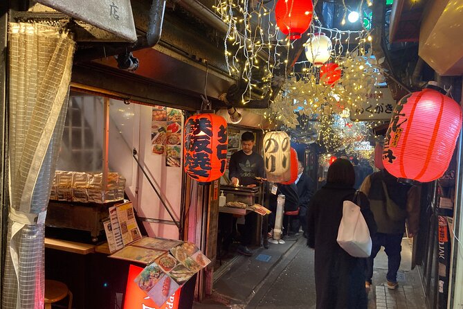 Tokyo Shinjuku Japanese Local Bar Hopping and Food Tour - The guide is the real value here, especially for ordering