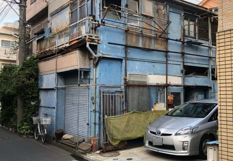 Tokyo: Shinjuku, Kawasaki, Slum & Red Light Tour with Pickup - How the route flows: Tokyo pickup, Kawasaki walking, Shinjuku walking, back to Tokyo