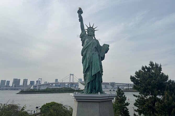 Tokyo Sightseeing/ City Tour by Private Car with English Guide - Tsukiji Fish Market: what to expect beyond the old headline