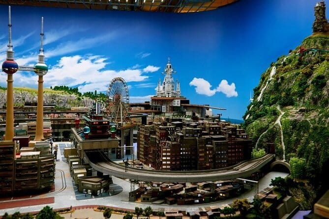 Tokyo Small Worlds Admission Ticket - Space Center: Tiny Rocket Launches and Astronauts