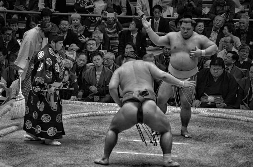 Tokyo: Sumo Tournament with Guide & Assigned Reserved Seat - The guide’s 30 minutes: how it changes what you see in the ring
