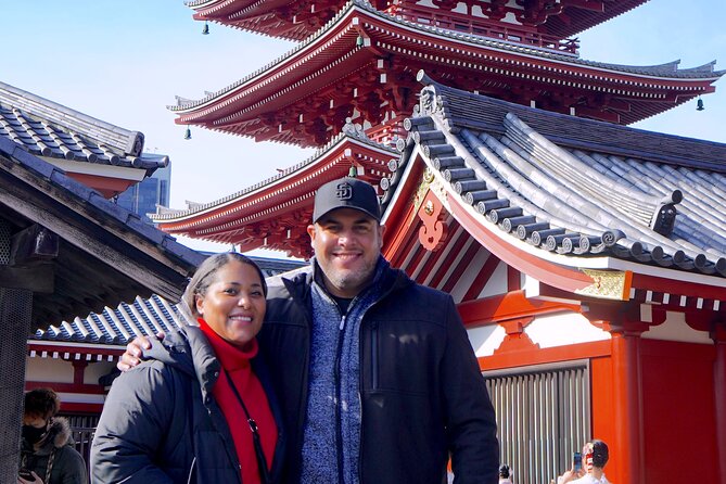 Tokyo Tailored 4 Hours Private Guided Tour - Ueno market time in 35 minutes: souvenirs, spices, tea, and daily Tokyo