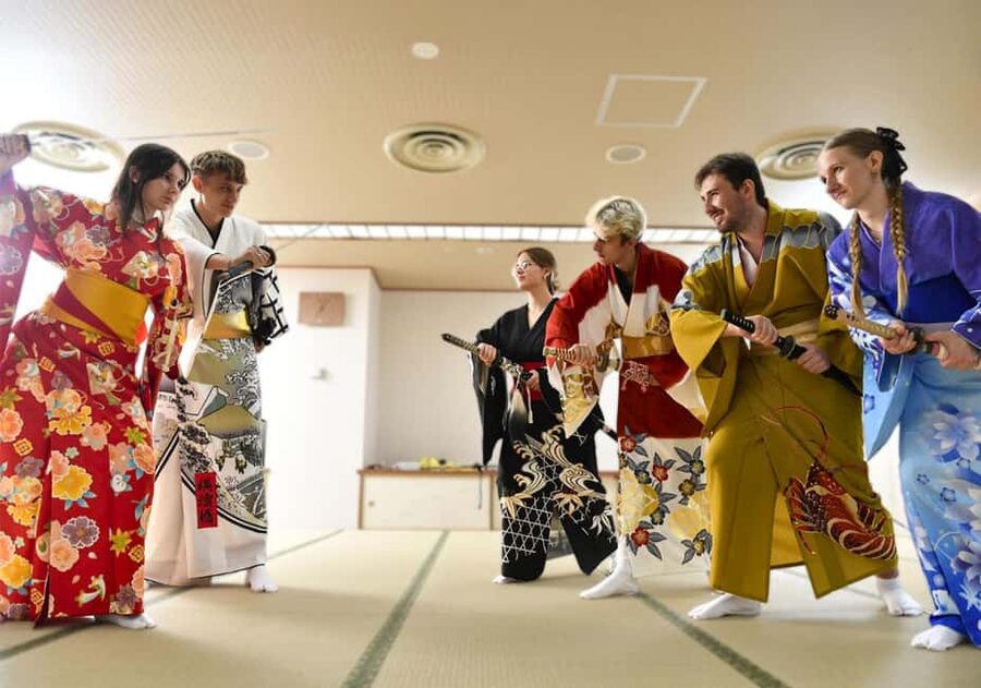 Tokyo: Taishu Engeki Show with Kimono and Sword Lesson - Key highlights