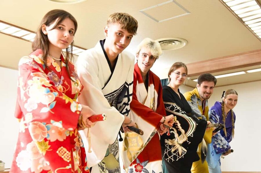 Tokyo: Taishu Engeki Show with Kimono and Sword Lesson - Fan Dance and Chanbara Swordplay: Beginner-Friendly, Still Impressive