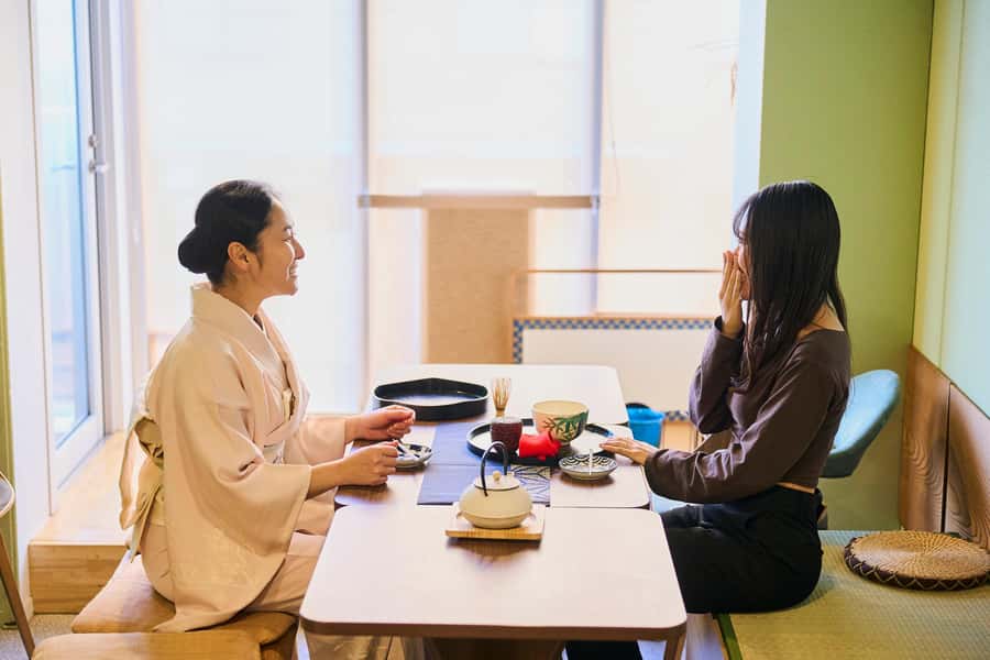 Tokyo: Tea Ceremony & Japanese Traditional Sweets - Key things you will notice