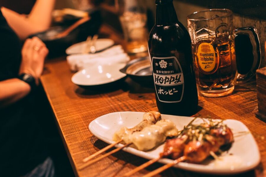 Tokyo: The Best of Izakaya in Shinjuku Food & Cultural Tour - Omoide Yokocho Backstreet Bites: Where the Atmosphere Does the Talking