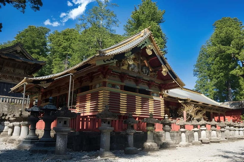 Tokyo to Nikko Private Customizable Full Day Tour W/D Driver - Nikko Toshogu Shrine: UNESCO Details, Gold, and Slow Looking Time