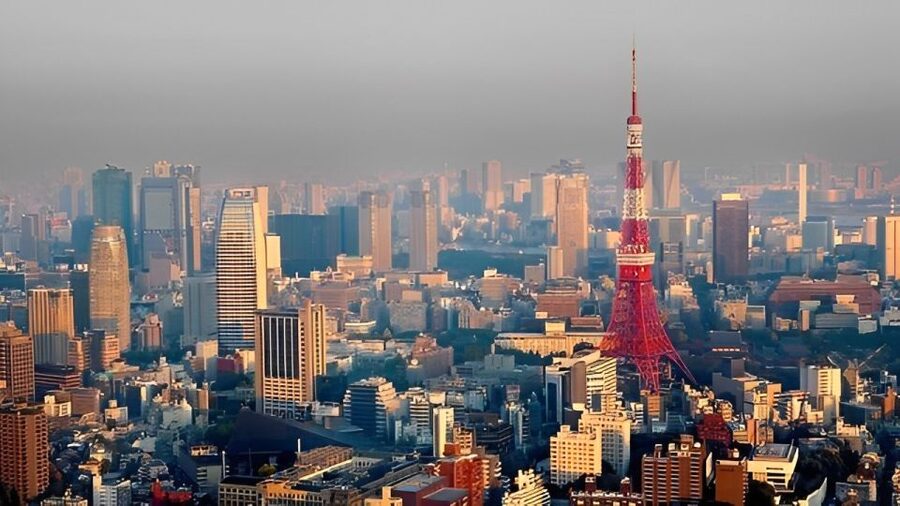 Tokyo Tower: Entry Ticket & Private Hotel Pickup Service - Tokyo Tower at 150m: what the Main Deck really gives you