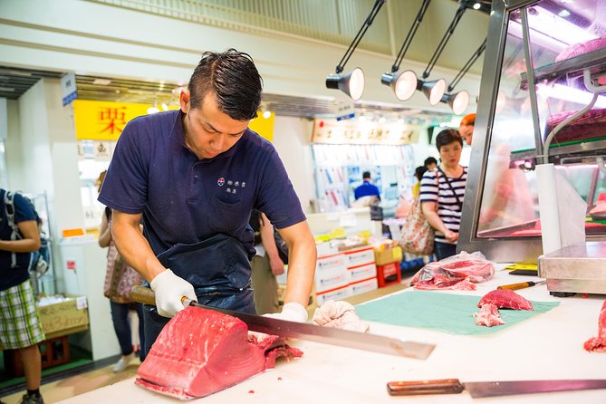 Tokyo Tsukiji Fish Market Food and Culture Walking Tour - Tsukiji Uogashi wholesaler views, plus the closure reality