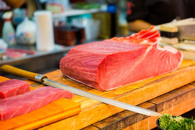 Tokyo Tsukiji Fish Market Food and Culture Walking Tour - Lunch wrap-up: sushi or a seafood bowl, with Wagyu along the way