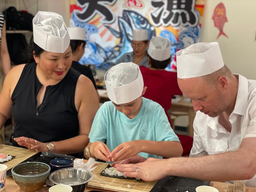 Tokyo: Tsukiji Fish Market Sushi Making Class with Pro Chef - Utensils, Tableware, and the Tiny Details That Matter