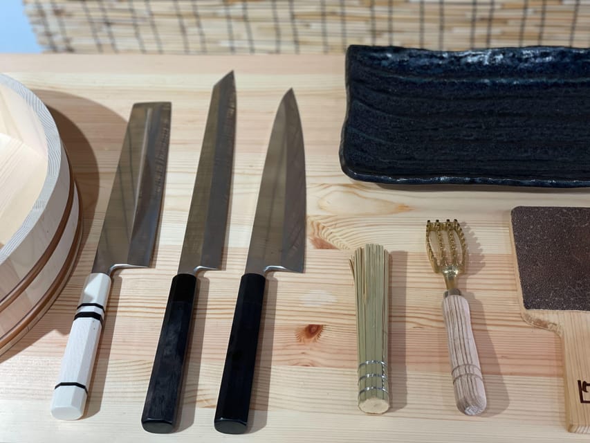 Tokyo: Tsukiji Fish Market Sushi Making Class with Pro Chef - Hands-On Nigiri and Maki: What You Actually Learn