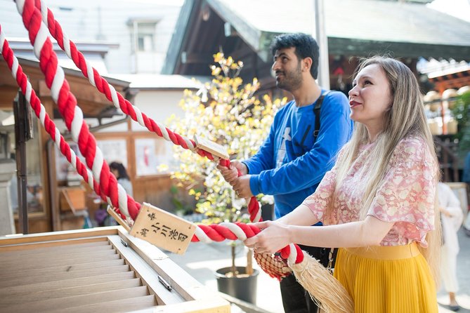 Tokyo Tsukiji Fish Market Tour and Sushi Making Lesson - Eating what you made: lunch, wine or plum sake, and why it feels complete