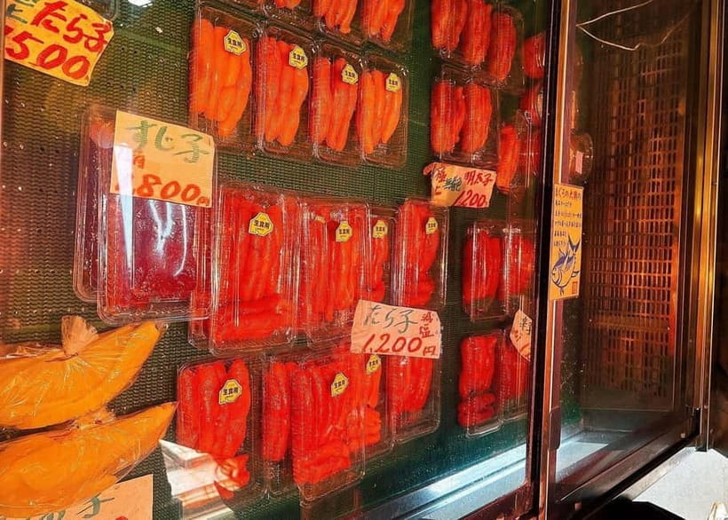 Tokyo: Tsukiji Market and Hama-rikyu Gardens Guided Tour - The guide’s real job: translating chaos into choices