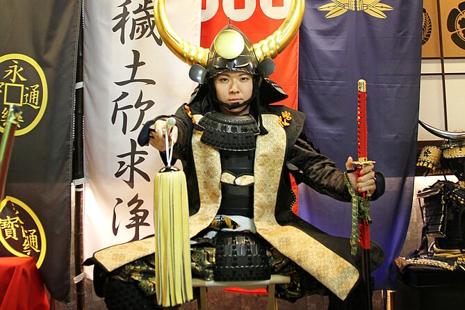 TOKYO Ultimate Samurai Armor Photo Experience! - Choosing Armor, Helmets, and Samurai Props That Make the Photo