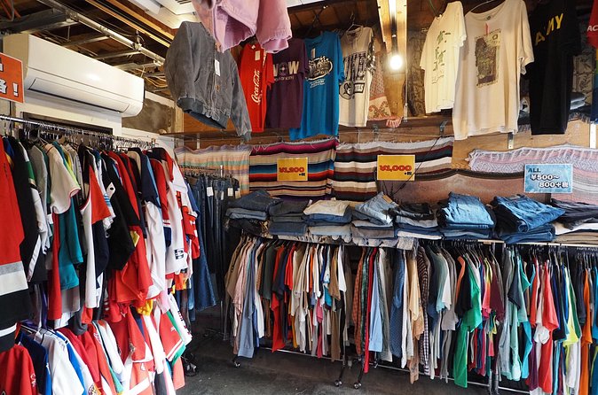 Tokyo Vintage Shopping and Local Food Experience in Shimokitazawa - Two restaurants, one smooth night flow