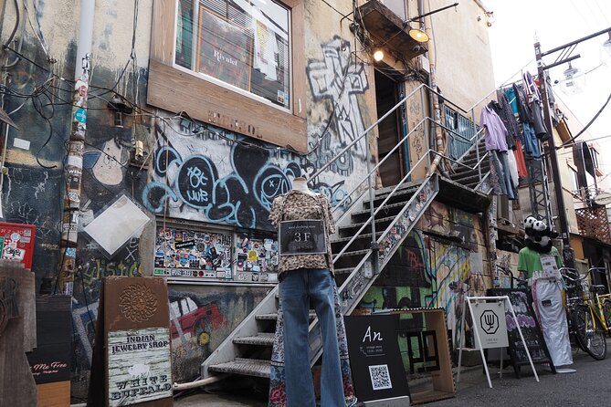 Tokyo Vintage Shopping and Local Food Experience in Shimokitazawa - 4:00 pm start, meeting Cammy, and getting your style plan