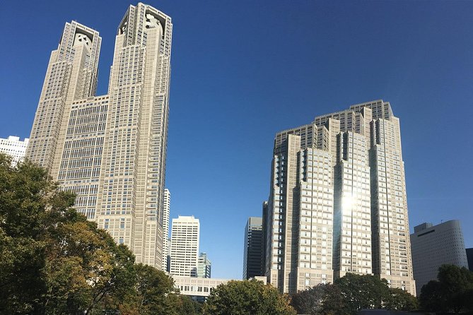 Tokyo VIP Guided Private Car Tour with Optional Airport Transfer - Fashion-and-people-watching time: souvenirs, shopping streets, and the Emperor area