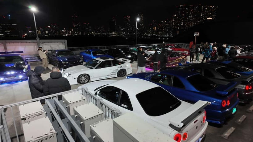 Tokyo: Visit Every Car Meet in Tokyo in a Widebody R35 GTR! - A PIT Autobacs pre-meet: where you shop before the chaos