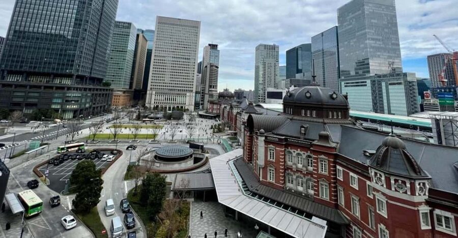Tokyo walking tour around Imperial Palace and Tokyo Station - Key highlights at a glance