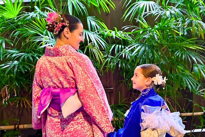 Tokyo: Winter Kimono Experience in Asakusa - The Asakusa walking loop, from Kaminarimon to the temple gates
