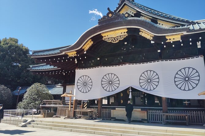 Tokyo: Yasukuni Shrine and Yushukan Museum Guided Tour - Key things I’d bet on before you go