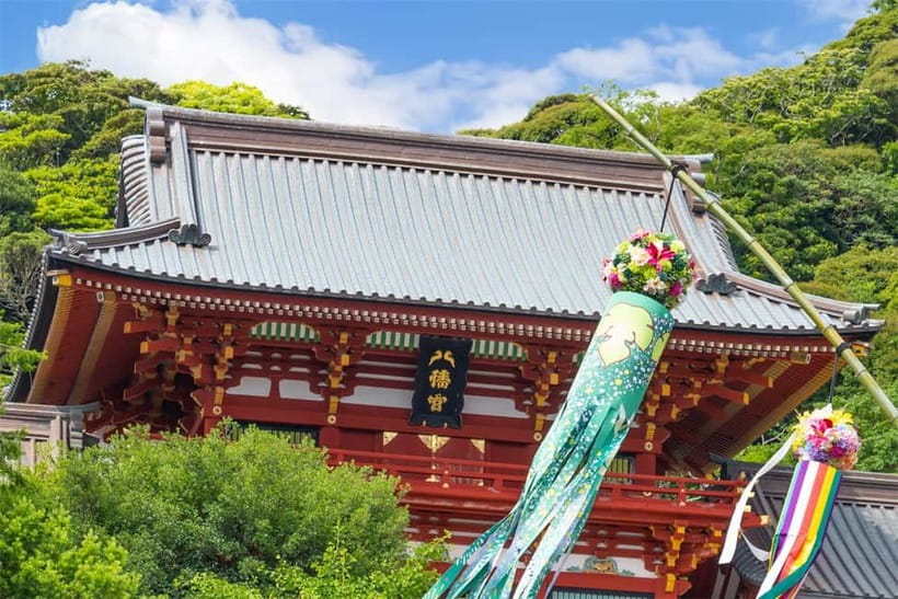 Tokyo Yokohama Night View Tour With Kamakura And Enoshima - Tsurugaoka Hachimangu Shrine: samurai roots and respectful walking