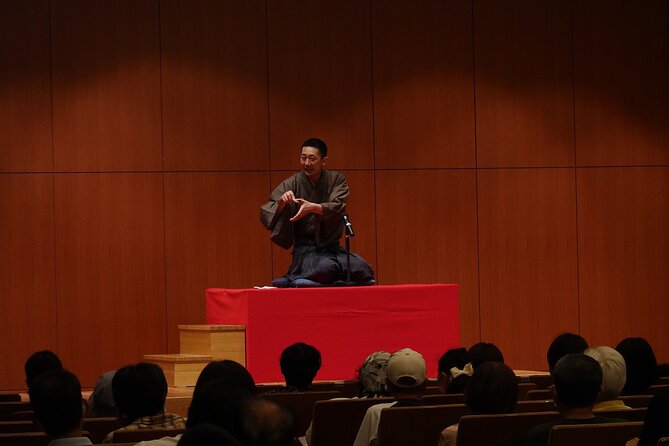 Traditional Japanese Comedy, Juggling & Magic Live Show in Tokyo - EDOCCO STUDIO and Kanda Myoujin Shrine: The Location Angle That Matters
