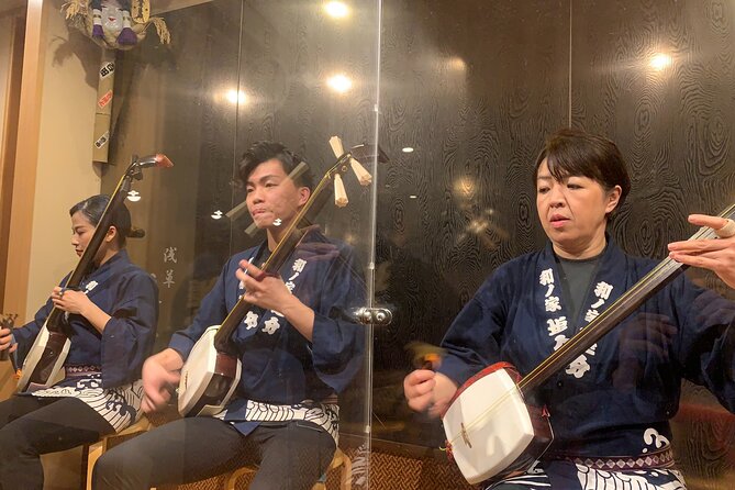 Tsugaru shamisen performance over traditional dinner - Who this tour suits best