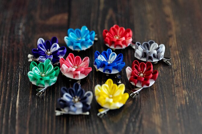 Tsumami Zaiku Japanese Fabric Flower Class - Tsumami Zaiku in Nihonbashi, Tokyo: what you are really making