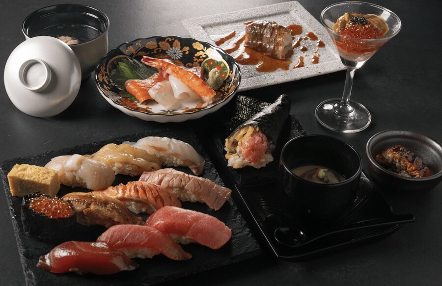 Unlimited Sake Tasting with Sushi Omakase tasting in Tokyo - Seating, pacing, and the small-group comfort factor