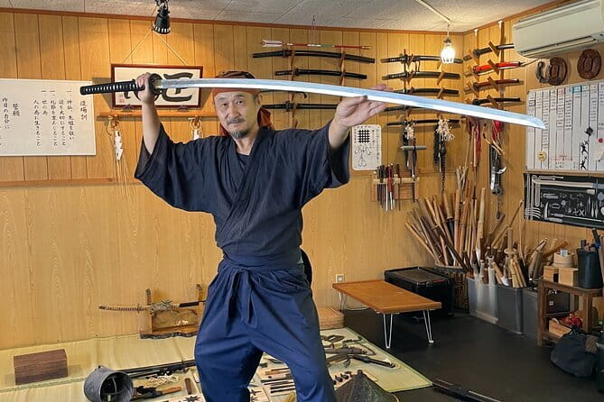 Unlock the Secrets of Ninja : A Private Tour into Samurai Spirit - The samurai and ninja mindset part you can actually use