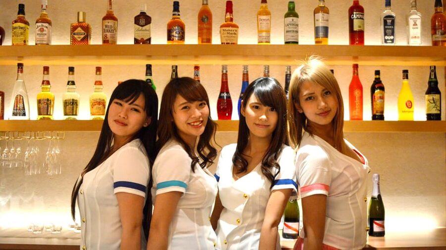 VIP Private Hostess Club Tokyo Night Life Karaoke with Girls - Practical Tips So Your Night Feels Fun, Not Awkward
