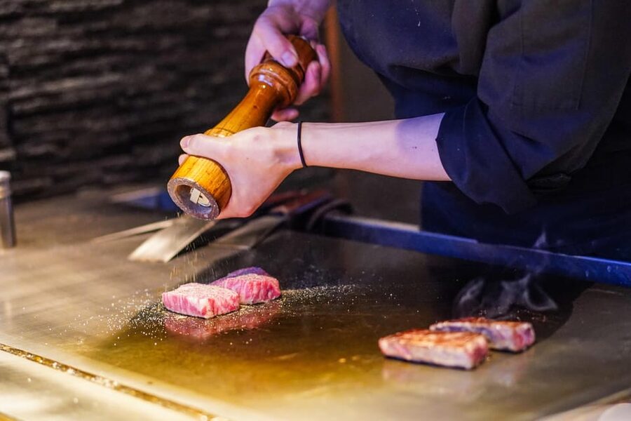 Wagyu Beef & Sake Pairing Foodie Tour in Tokyo - Starting in Shimbashi, Then Turning Toward Ginza
