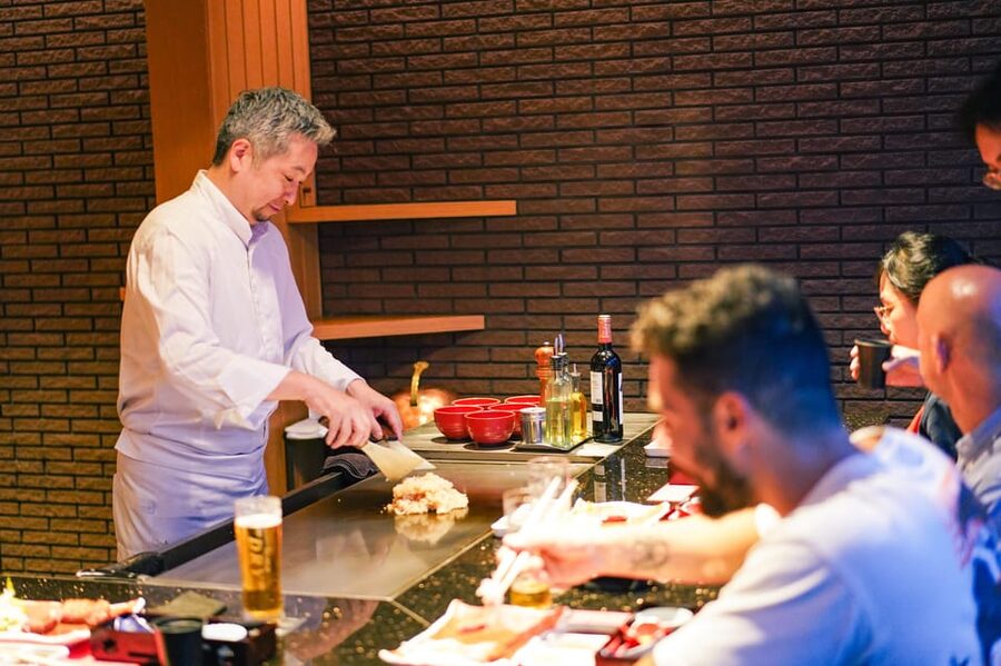 Wagyu Beef & Sake Pairing Foodie Tour in Tokyo - Ginza Teppanyaki: A5 Wagyu Cooked Hot and Fast (75 Minutes)