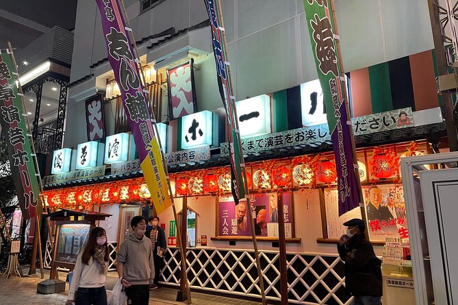 Yanaka and Asakusa Walk around DOWNTOWN TOKYO like a local - Stop 5, Nakamise Shopping Street near Kaminarimon: snack your way through a classic