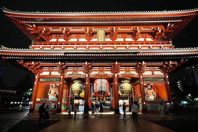 Yanaka and Asakusa Walk around DOWNTOWN TOKYO like a local - Why this private format feels worth it