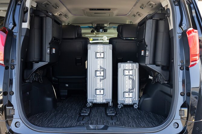 Yokohama Private Transfer: Tokyo City, Narita and Haneda Airport - How Long Does the Ride Take, and What Drives It?